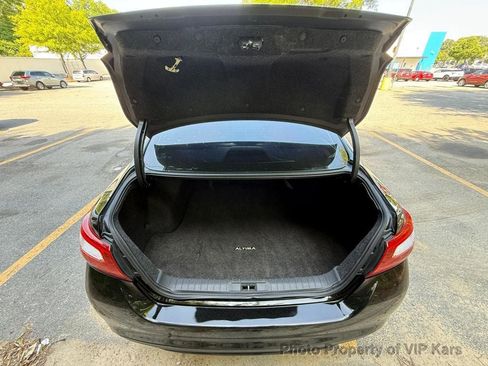 Used 2017 Nissan Altima 2.5 SV FWD image 21