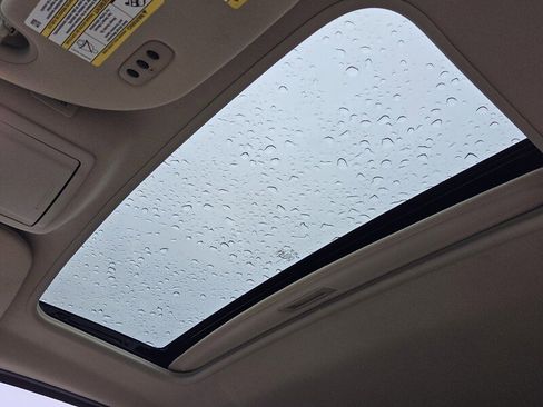 Used 2017 Ford Expedition Limited w/ Equipment Group 301A image 19