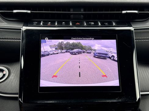 Used 2025 Jeep Grand Cherokee Laredo w/ MOPAR Finishing Package RWD image 21