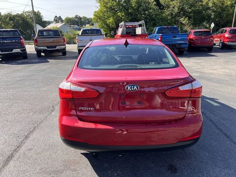 Used 2016 Kia Forte LX FWD image 6