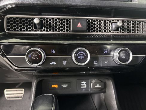 Used 2022 Honda Civic Sport image 15