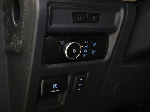 Used 2024 Ford Expedition Max Limited image 14