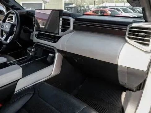 Used 2024 Toyota Tundra Capstone AWD/4WD image 19