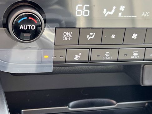 New 2026 Subaru Outback Limited image 25