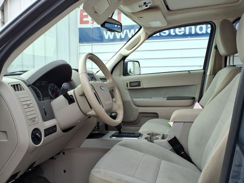 Used 2012 Ford Escape XLT FWD image 7