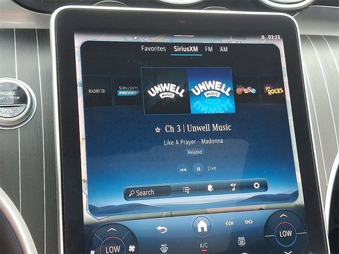 Certified 2025 Mercedes-Benz C 300 4MATIC Sedan image 17