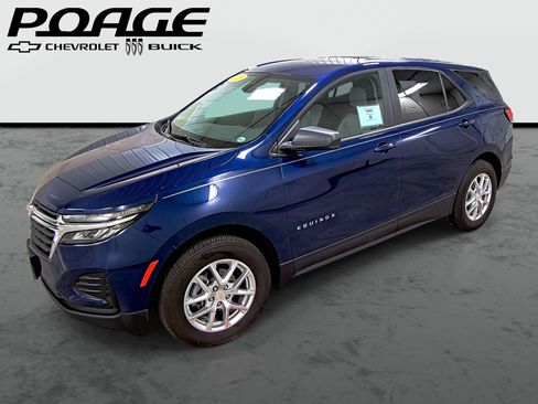 Used 2023 Chevrolet Equinox LS w/ LS Convenience Package image 1