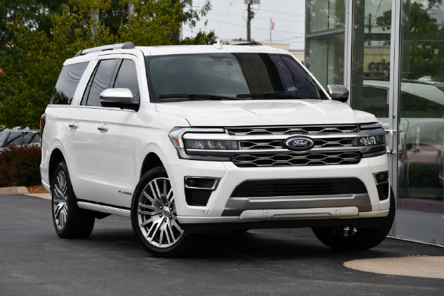 Used 2024 Ford Expedition Max Platinum AWD/4WD image 7