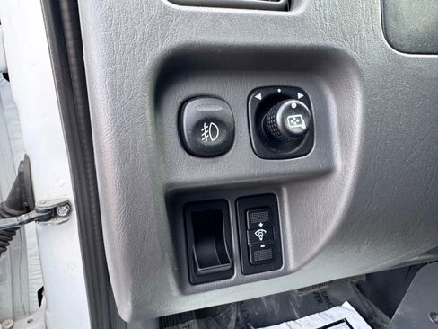 Used 2003 Ford Escape XLT image 25