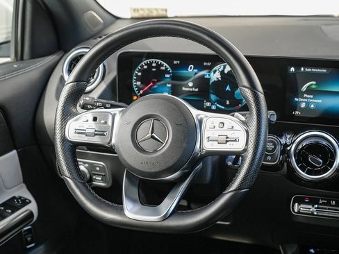 Used 2022 Mercedes-Benz GLA 250 GLA 250 image 14