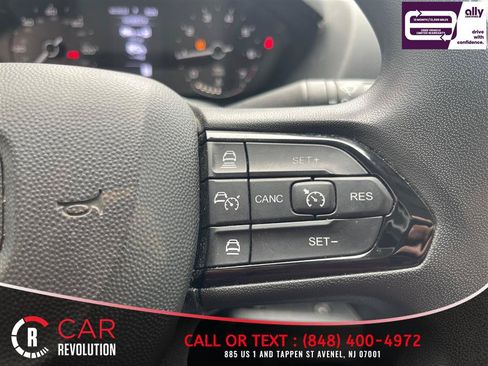 Used 2025 RAM ProMaster 2500 w/ Convenience Group FWD image 18