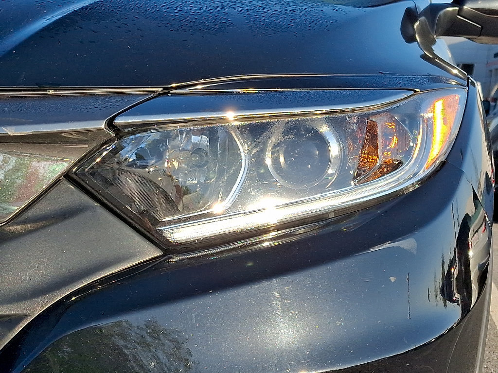 Used 2021 Honda HR-V EX image 9