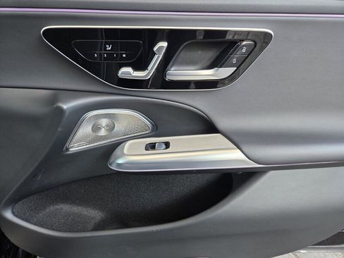 Certified 2024 Mercedes-Benz E 350 4MATIC Sedan image 22