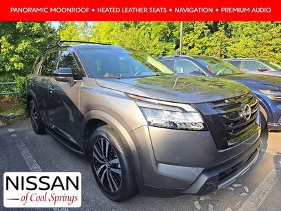 Used 2024 Nissan Pathfinder Platinum w/ Lighting Package (N93)