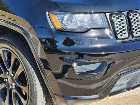 Used 2020 Jeep Grand Cherokee Altitude image 7