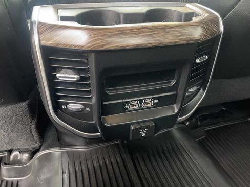 Used 2020 RAM 2500 Laramie image 22