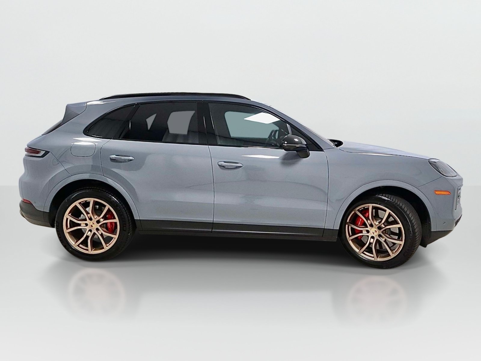 Used 2024 Porsche Cayenne S AWD/4WD image 6