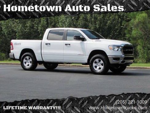 Used 2023 RAM 1500 Big Horn AWD/4WD image 1