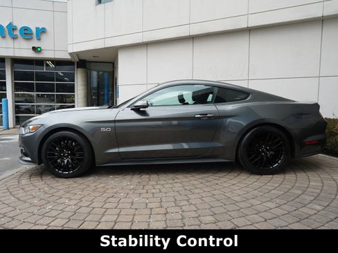 Used 2017 Ford Mustang GT Premium w/ GT Performance Package image 18