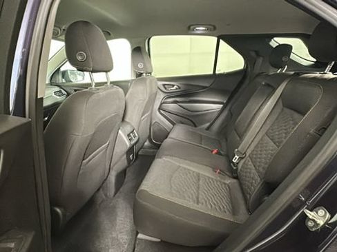 Used 2018 Chevrolet Equinox LT AWD/4WD image 26