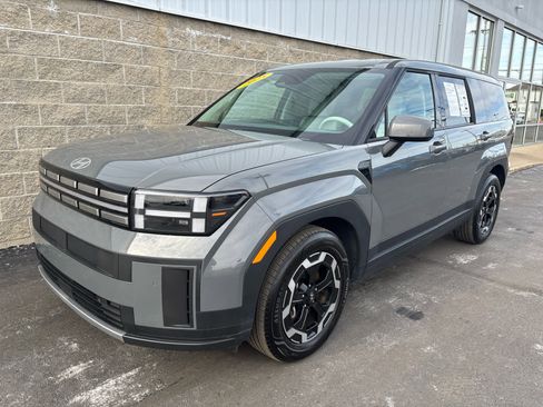 Used 2025 Hyundai Santa Fe SE image 32