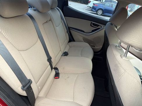 Used 2016 Hyundai Elantra SE FWD image 25