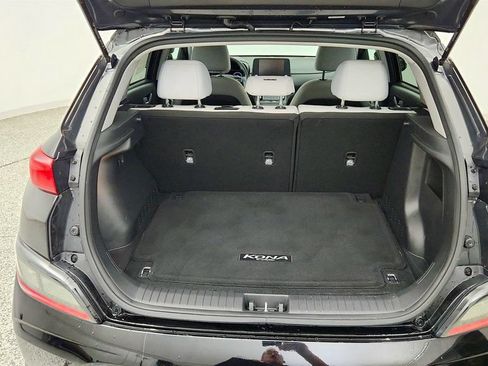 Used 2023 Hyundai Kona SE w/ Cargo Package FWD image 21