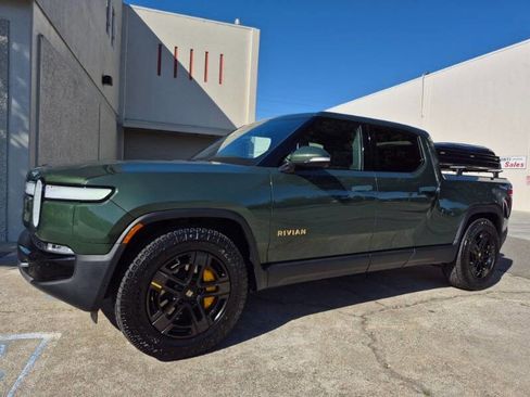 Used 2023 Rivian R1T Adventure image 2