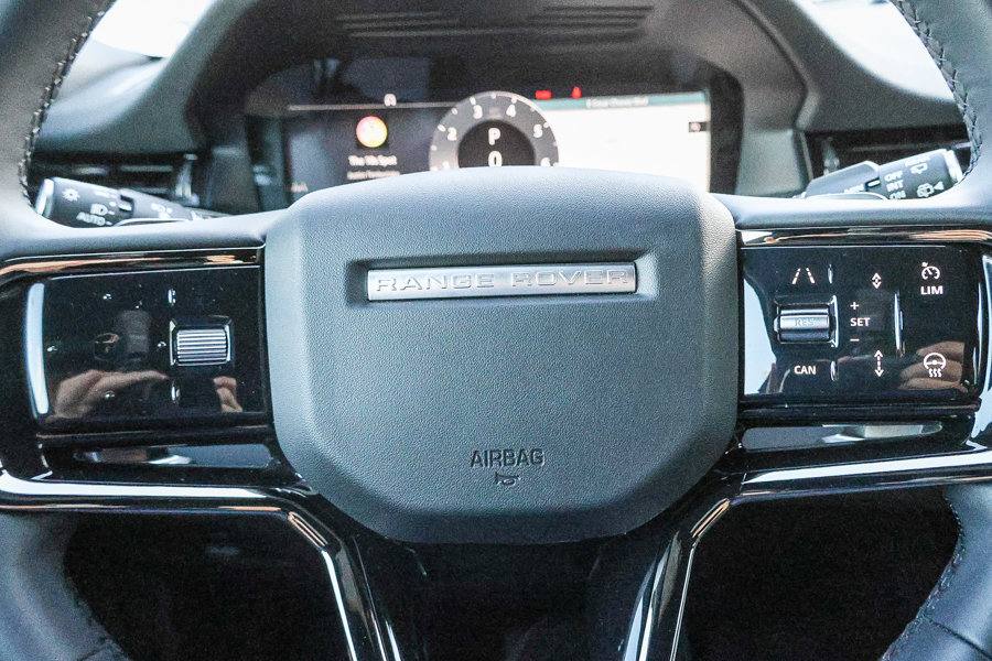 Certified 2026 Land Rover Range Rover Evoque S AWD/4WD image 28