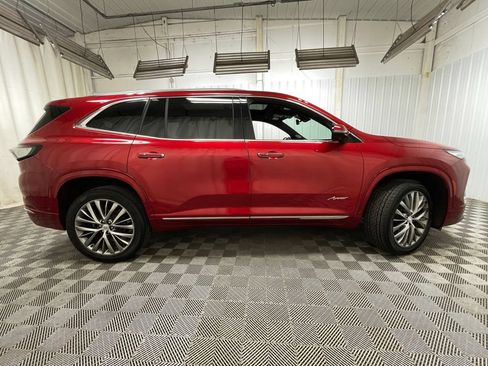 Certified 2026 Buick Enclave Avenir w/ Super Cruise Package AWD/4WD image 25