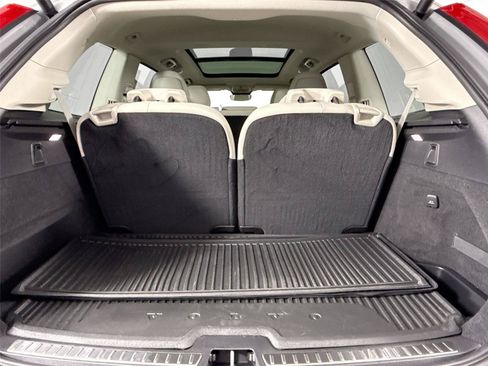 Used 2025 Volvo XC90 B6 Plus w/ Protection Package AWD/4WD image 38