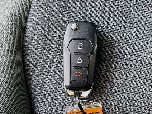 Used 2025 Ford F150 XLT w/ Equipment Group 301A Standard image 27