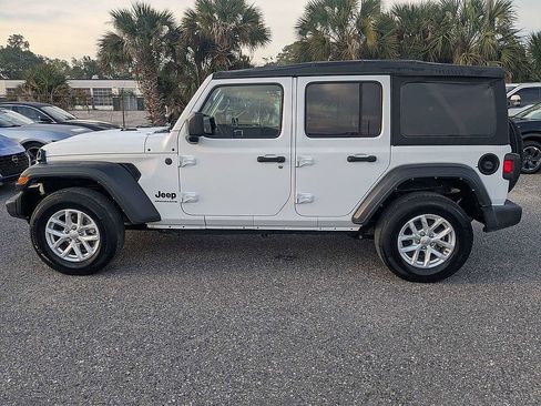 Used 2023 Jeep Wrangler Unlimited Sport AWD/4WD image 6