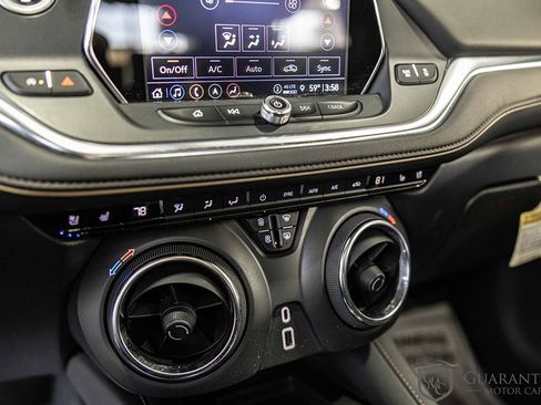 Used 2022 Chevrolet Blazer Premier w/ Enhanced Convenience Package image 31