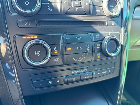 Used 2017 Ford Explorer 4WD image 15