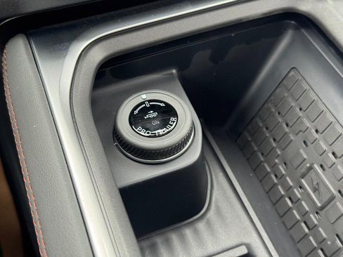 New 2025 Ford Expedition Max Active image 17