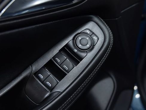 Used 2024 Buick Encore GX Preferred FWD image 12