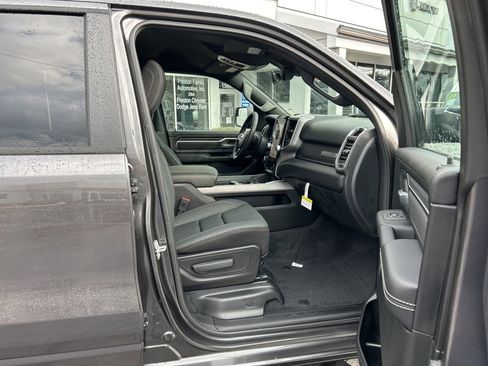 New 2025 RAM 1500 Big Horn image 8