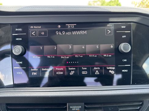 Used 2024 Volkswagen Jetta SEL FWD image 52