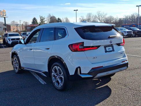 Used 2025 BMW X1 xDrive28i image 4