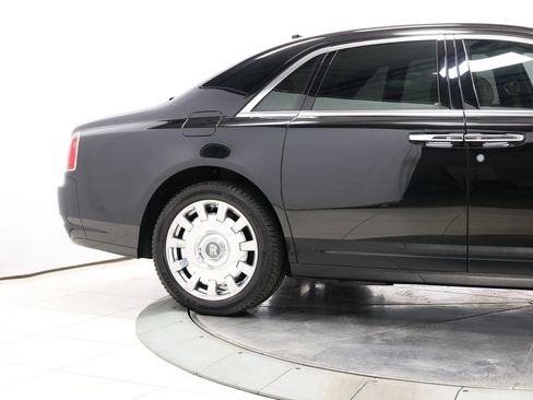Used 2013 Rolls-Royce Ghost RWD image 91