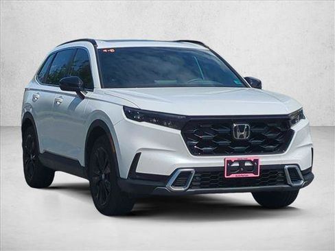 Used 2024 Honda CR-V Sport Touring image 3