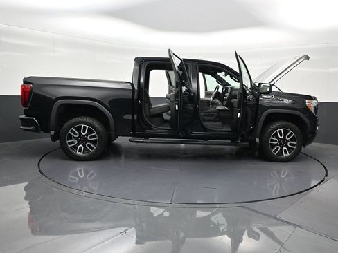 Used 2020 GMC Sierra 1500 AT4 w/ AT4 Premium Package AWD/4WD image 33