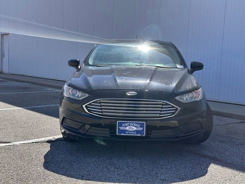 Used 2018 Ford Fusion SE image 7