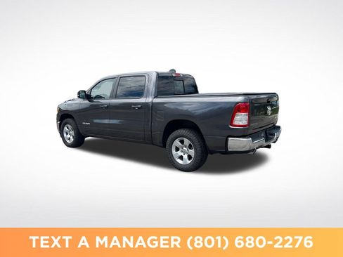 Used 2022 RAM 1500 Big Horn AWD/4WD image 3