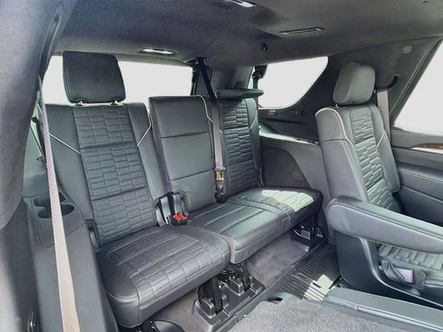Certified 2026 Cadillac Escalade Platinum Sport w/ LPO, ONYX Package AWD/4WD image 23
