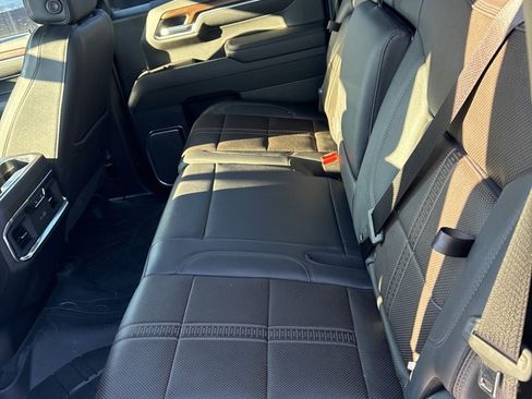 Used 2025 Chevrolet Silverado 1500 High Country w/ Midnight Edition image 15