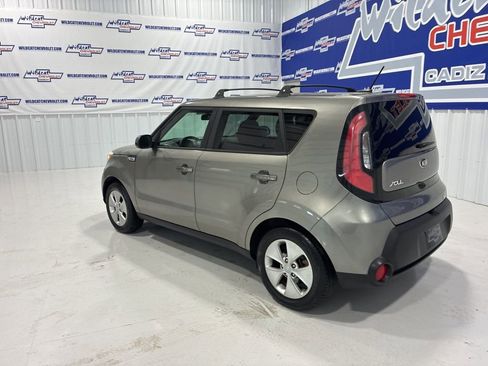 Used 2016 Kia Soul w/ Convenience Package image 4