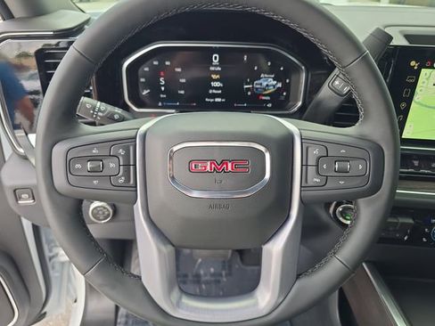 New 2026 GMC Sierra 3500 SLT w/ SLT Premium Package AWD/4WD image 25