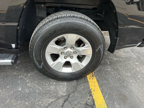 Used 2021 RAM 1500 Big Horn image 10